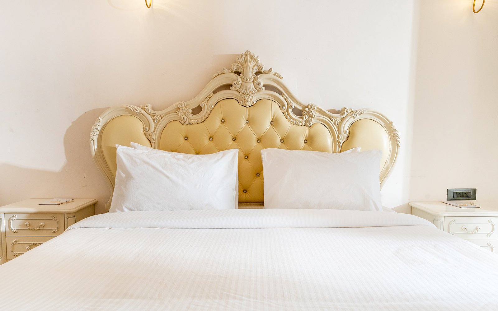 French Deluxe linens detail